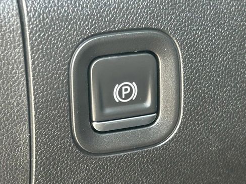 Used 2020 GMC Sierra 2500 AT4 w/ AT4 Premium Package image 70