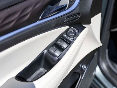 Used 2023 Buick Enclave Avenir w/ Avenir Technology Package FWD image 26