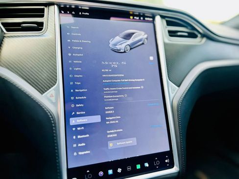 Used 2017 Tesla Model S 75 RWD image 13