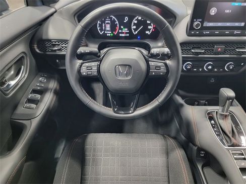 Certified 2025 Honda HR-V Sport image 26