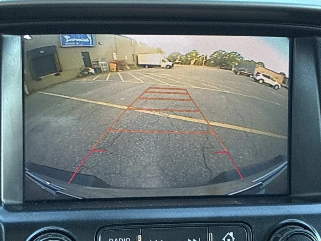 Used 2017 Chevrolet Colorado LT w/ LT Convenience Package AWD/4WD image 34