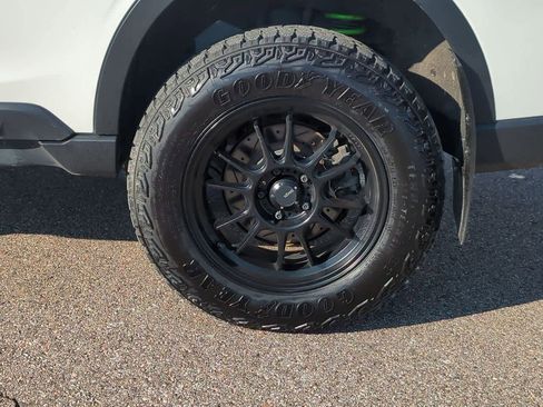 Used 2022 Subaru Outback Limited XT image 13