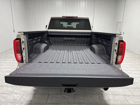 New 2026 GMC Sierra 2500 SLE w/ SLE Value Package; AWD/4WD image 27
