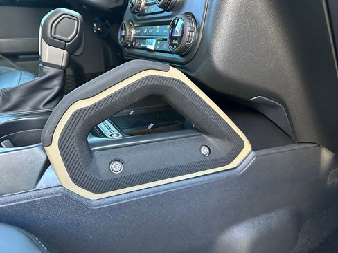 New 2025 Ford Bronco Badlands image 56