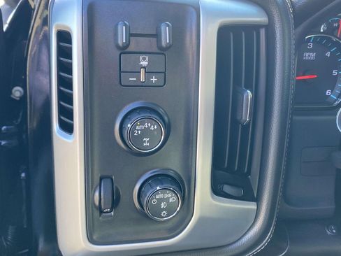 Used 2018 GMC Sierra 1500 SLT image 19