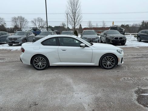 Used 2024 BMW 230i xDrive xDrive w/ Convenience Package image 4