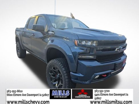 Used 2019 Chevrolet Silverado 1500 RST w/ All-Star Edition image 2