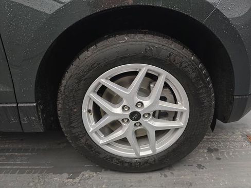 Used 2024 Ford Edge SEL image 12