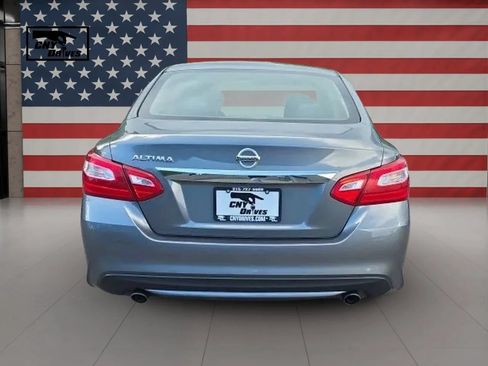 Used 2017 Nissan Altima 2.5 S w/ Power Driver Seat Package FWD image 6
