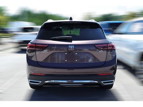 Used 2024 Buick Envision Preferred AWD/4WD image 3