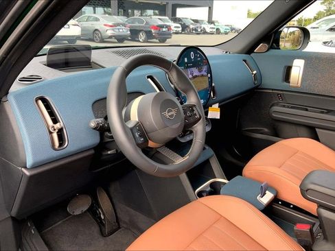 Certified 2025 MINI Cooper Countryman S image 15