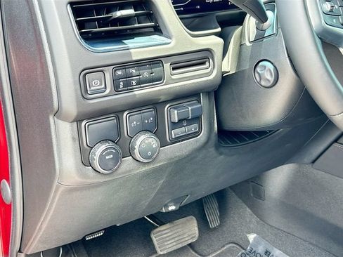Used 2023 Chevrolet Tahoe LT w/ Luxury Package RWD image 7