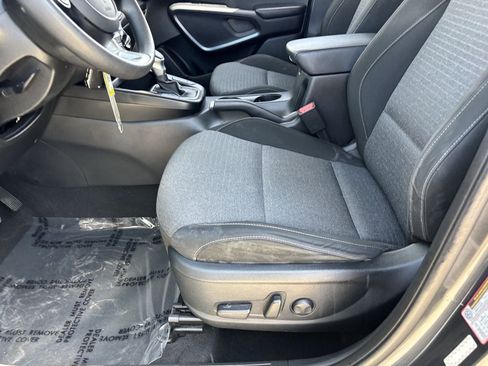 Used 2021 Kia Soul S FWD image 18