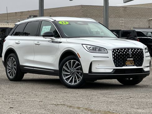 Certified 2023 Lincoln Corsair Reserve w/ Equipment Group 201A image 2