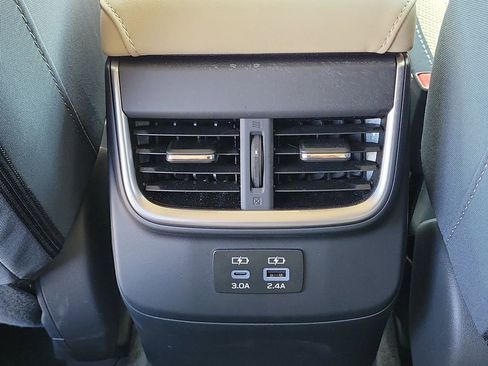 Certified 2025 Subaru Outback Premium AWD/4WD image 13