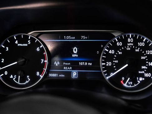 Used 2023 Nissan Sentra SR w/ Trunk Package image 20