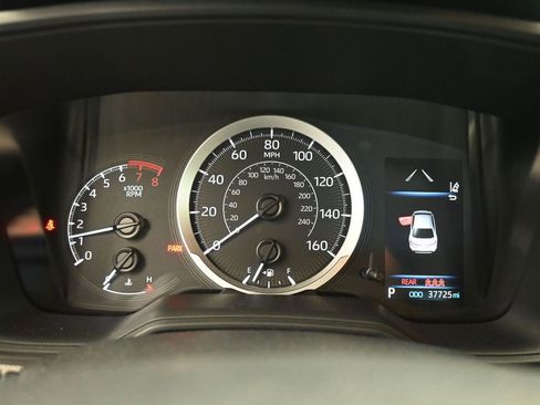 Used 2022 Toyota RAV4 XLE w/ Convenience Package image 14