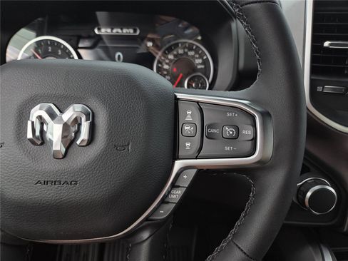 New 2026 RAM 1500 Big Horn AWD/4WD image 27