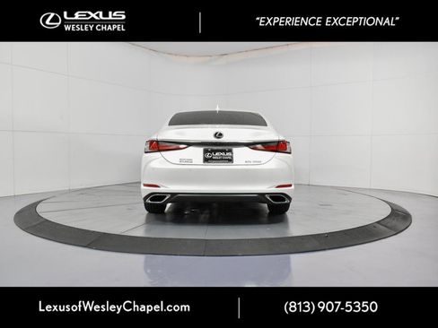 Used 2025 Lexus ES 350 350 w/ Premium Package image 7
