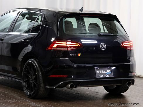Used 2018 Volkswagen GTI S image 8