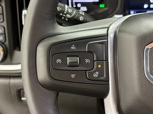 Used 2022 GMC Sierra 2500 SLE w/ X31 Off-Road Package AWD/4WD image 16