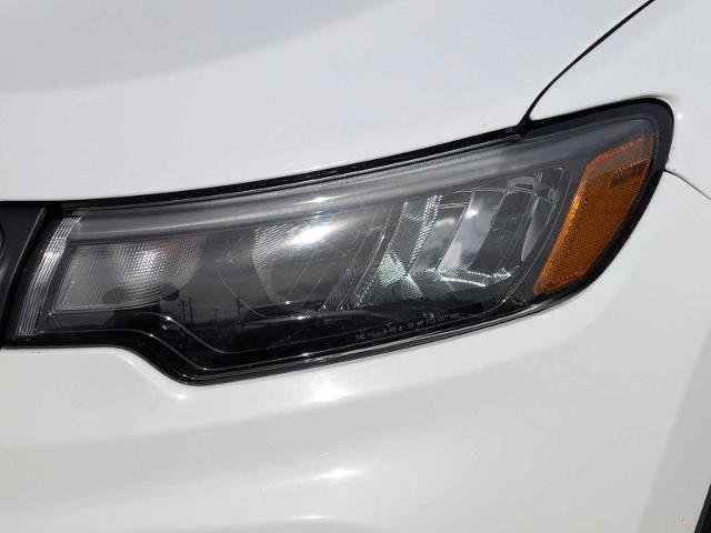 Used 2025 Jeep Compass Latitude AWD/4WD image 10