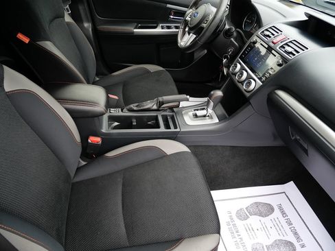 Used 2017 Subaru Crosstrek 2.0i Premium AWD/4WD image 26