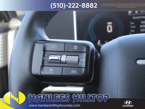 Used 2025 Hyundai Santa Fe SEL image 29