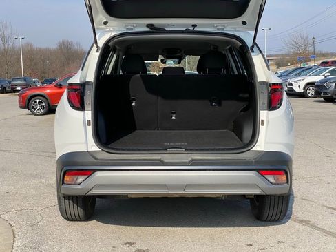 New 2026 Hyundai Tucson SE image 5