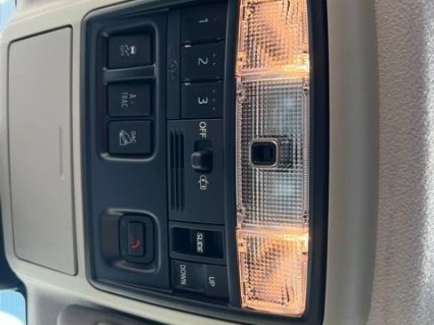 Used 2024 Toyota 4Runner SR5 Premium w/ Moonroof Package AWD/4WD image 33