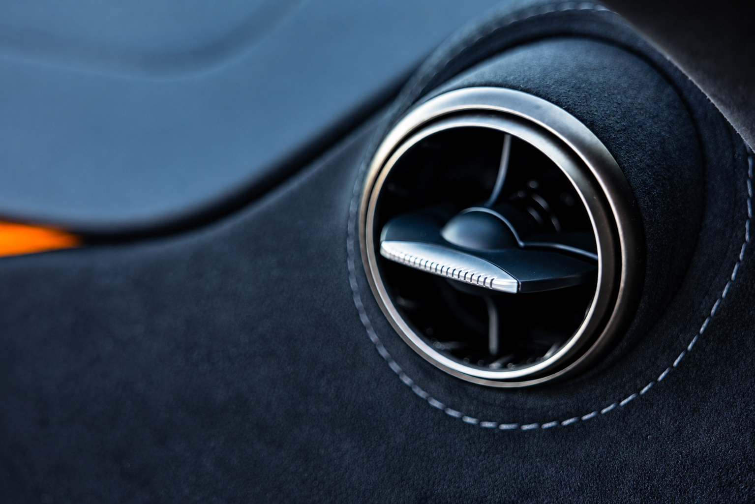 Used 2020 McLaren 720S Luxury RWD image 17