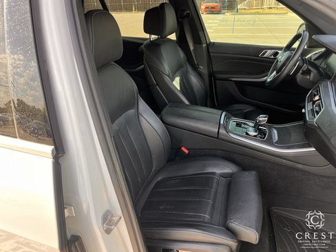 Used 2022 BMW X5 xDrive40i w/ Luxury Seating Package AWD/4WD image 24