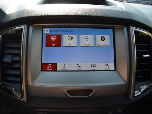 Used 2019 Ford Ranger XLT w/ FX4 Off-Road Package image 13