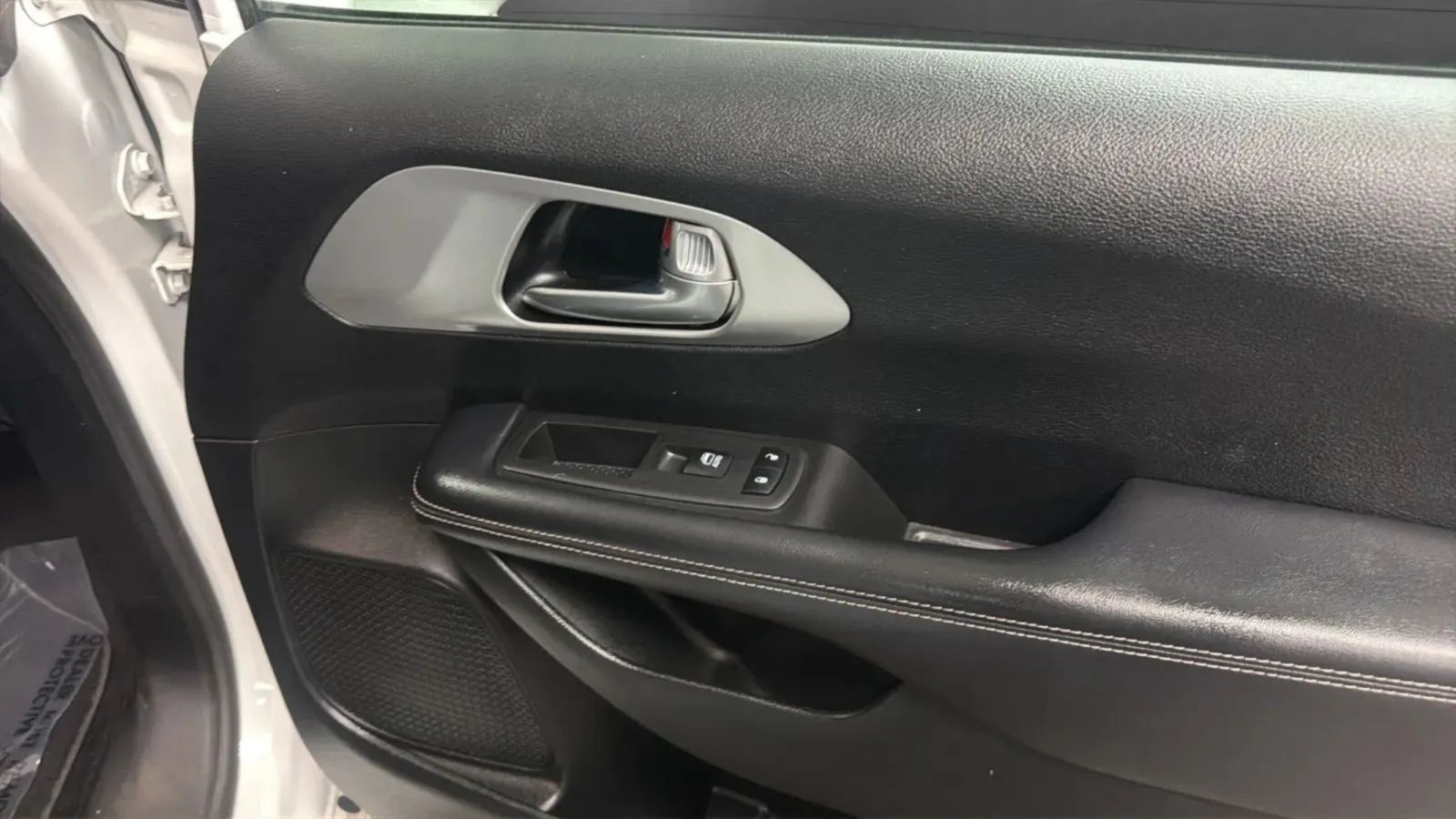 Used 2018 Chrysler Pacifica Limited w/ Advanced Safetytec Group FWD image 24