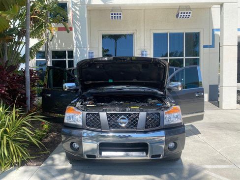 Used 2006 Nissan Armada SE image 17