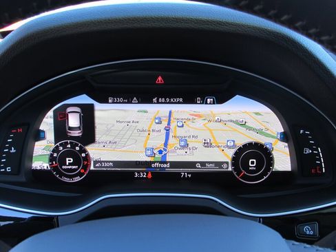 Used 2017 Audi Q7 3.0T Premium Plus image 13