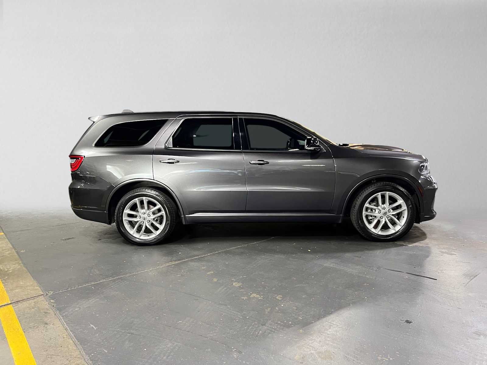Used 2021 Dodge Durango R/T AWD/4WD image 2