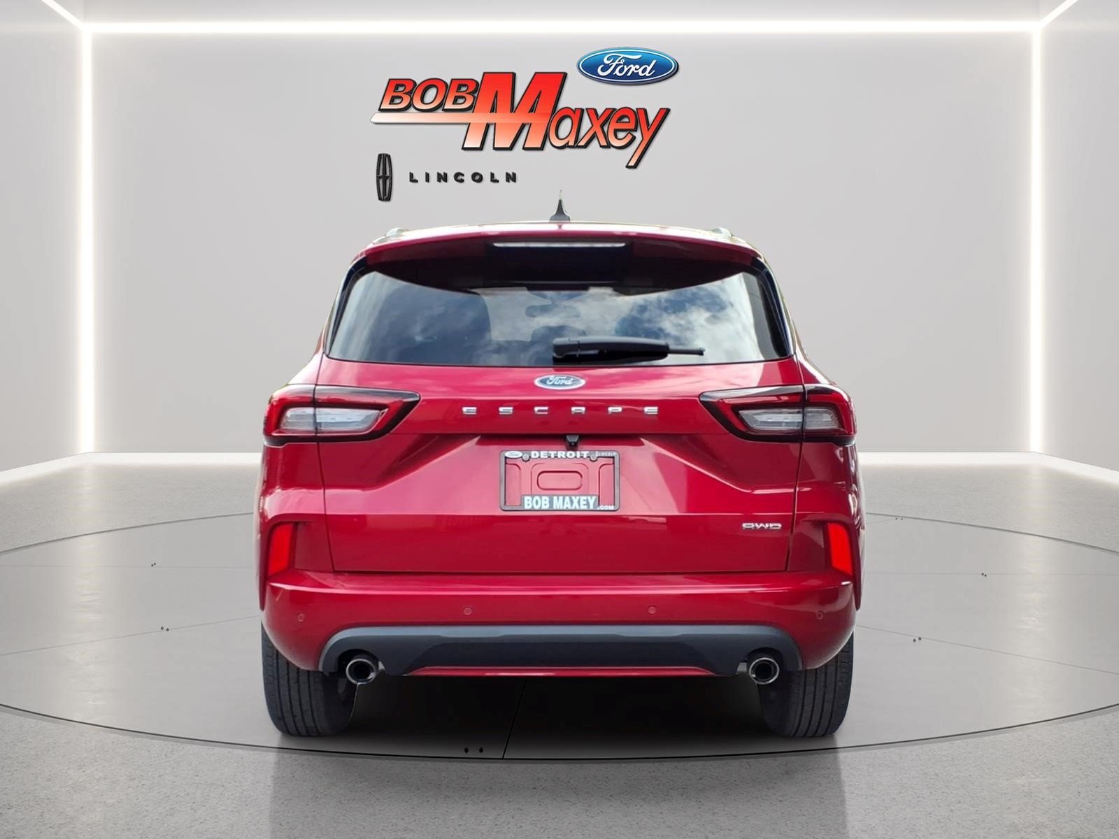 Used 2023 Ford Escape ST-Line w/ Tech Pack #1 AWD/4WD image 5