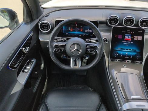 Used 2025 Mercedes-Benz GLC 43 AMG 4MATIC image 16