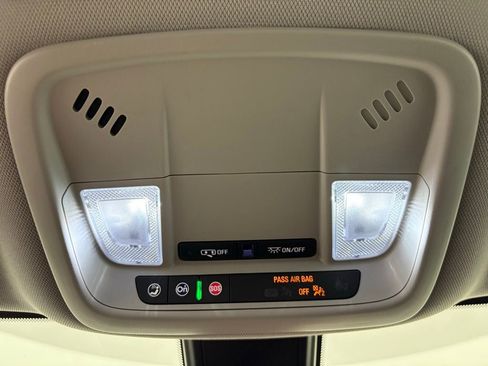 Used 2022 Chevrolet Malibu LT image 27