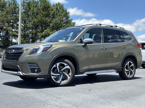Used 2024 Subaru Forester Touring AWD/4WD image 1