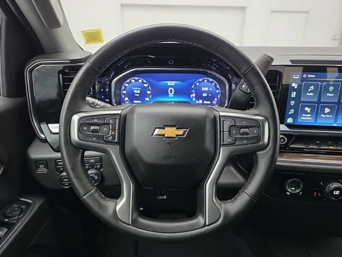 Certified 2023 Chevrolet Silverado 1500 LT AWD/4WD image 24