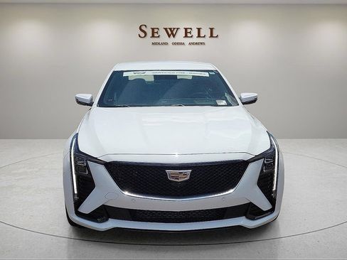 Certified 2025 Cadillac CT5 Sport w/ Technology Package AWD/4WD image 8