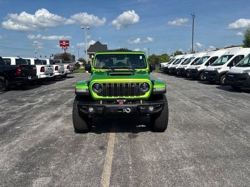 Used 2025 Jeep Wrangler Unlimited Rubicon 392 AWD/4WD image 3