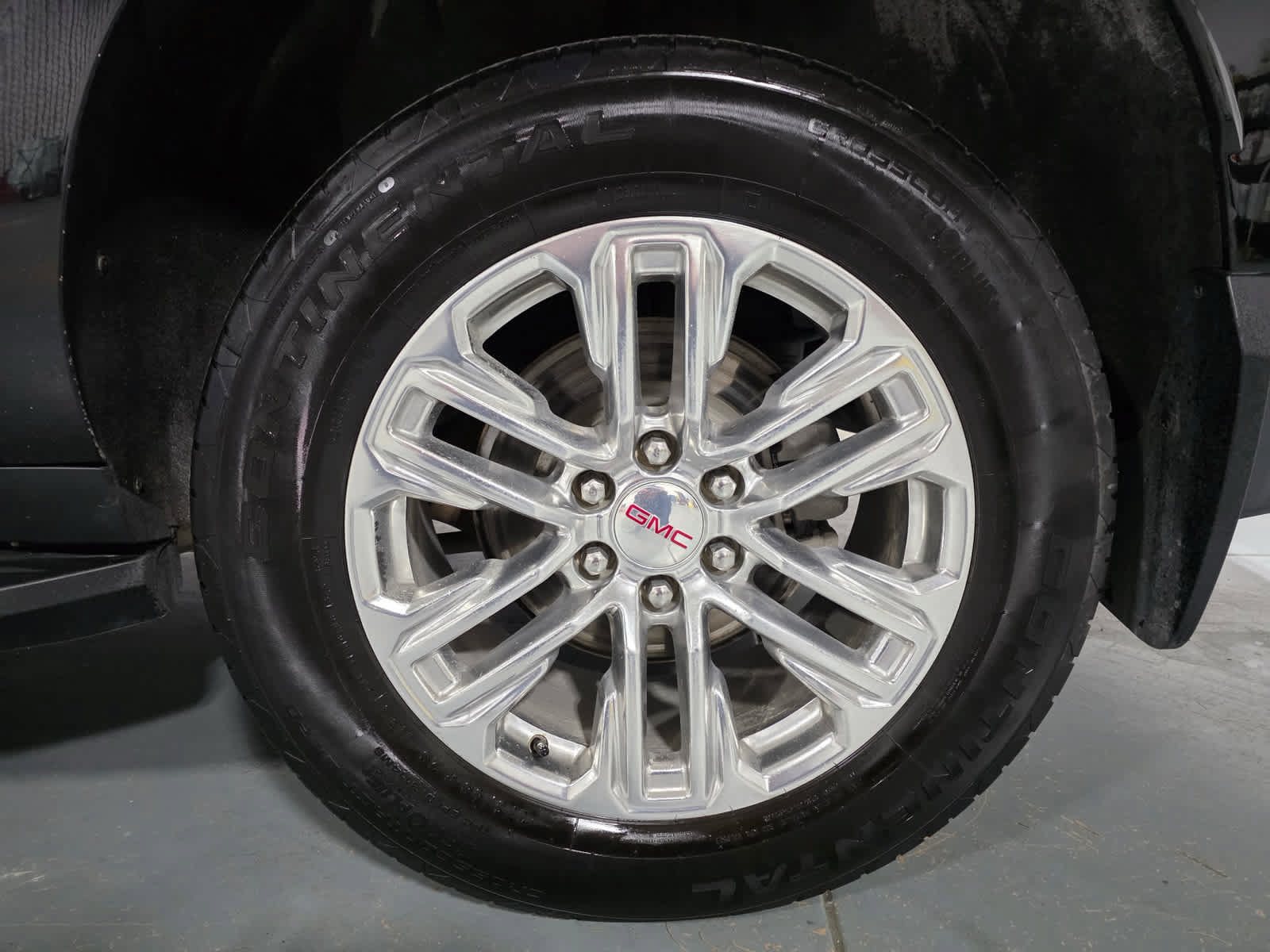 Used 2023 GMC Yukon XL SLT AWD/4WD image 10