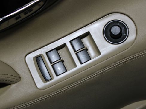 Used 2011 Buick LaCrosse CXL image 9