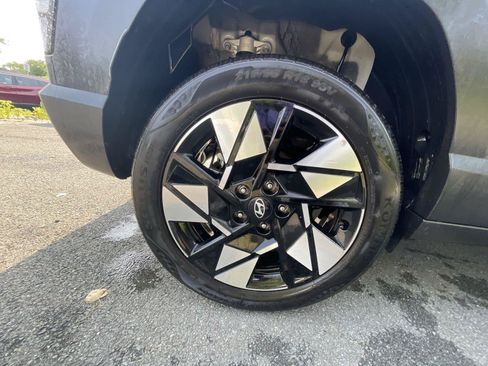 Used 2025 Hyundai Kona SEL AWD/4WD image 23