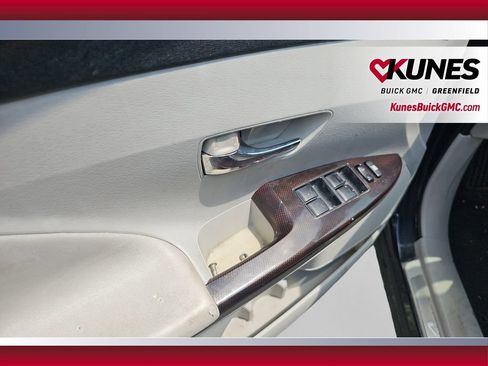 Used 2009 Toyota Venza FWD image 11