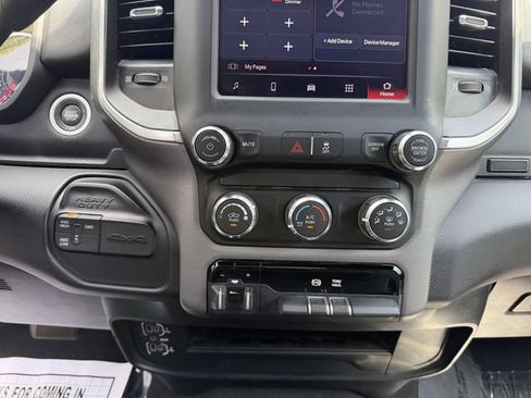Used 2024 RAM 2500 Big Horn AWD/4WD image 19