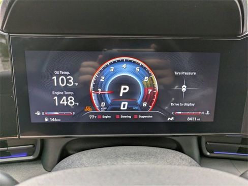 Used 2025 Hyundai Elantra N image 32